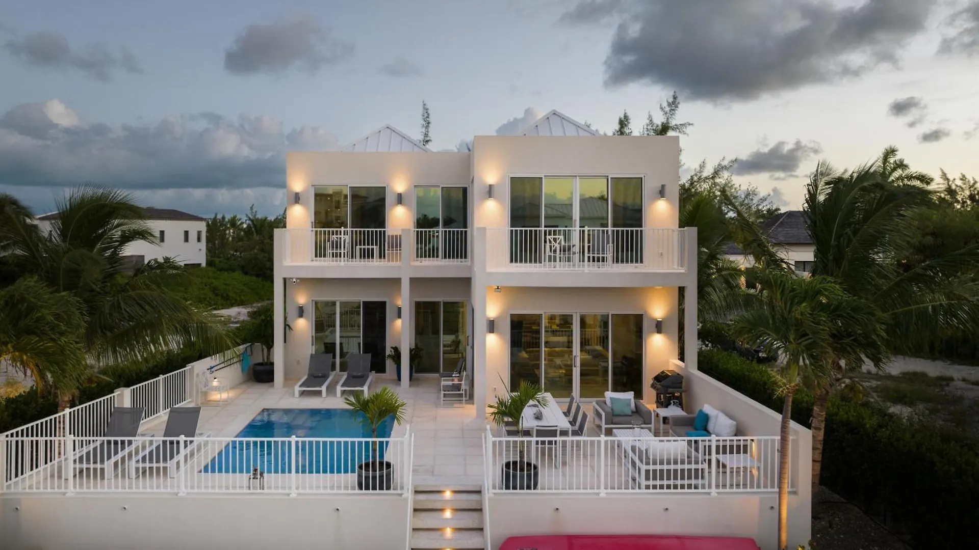 Villa De Marco Long Bay Теркс и Кайкос