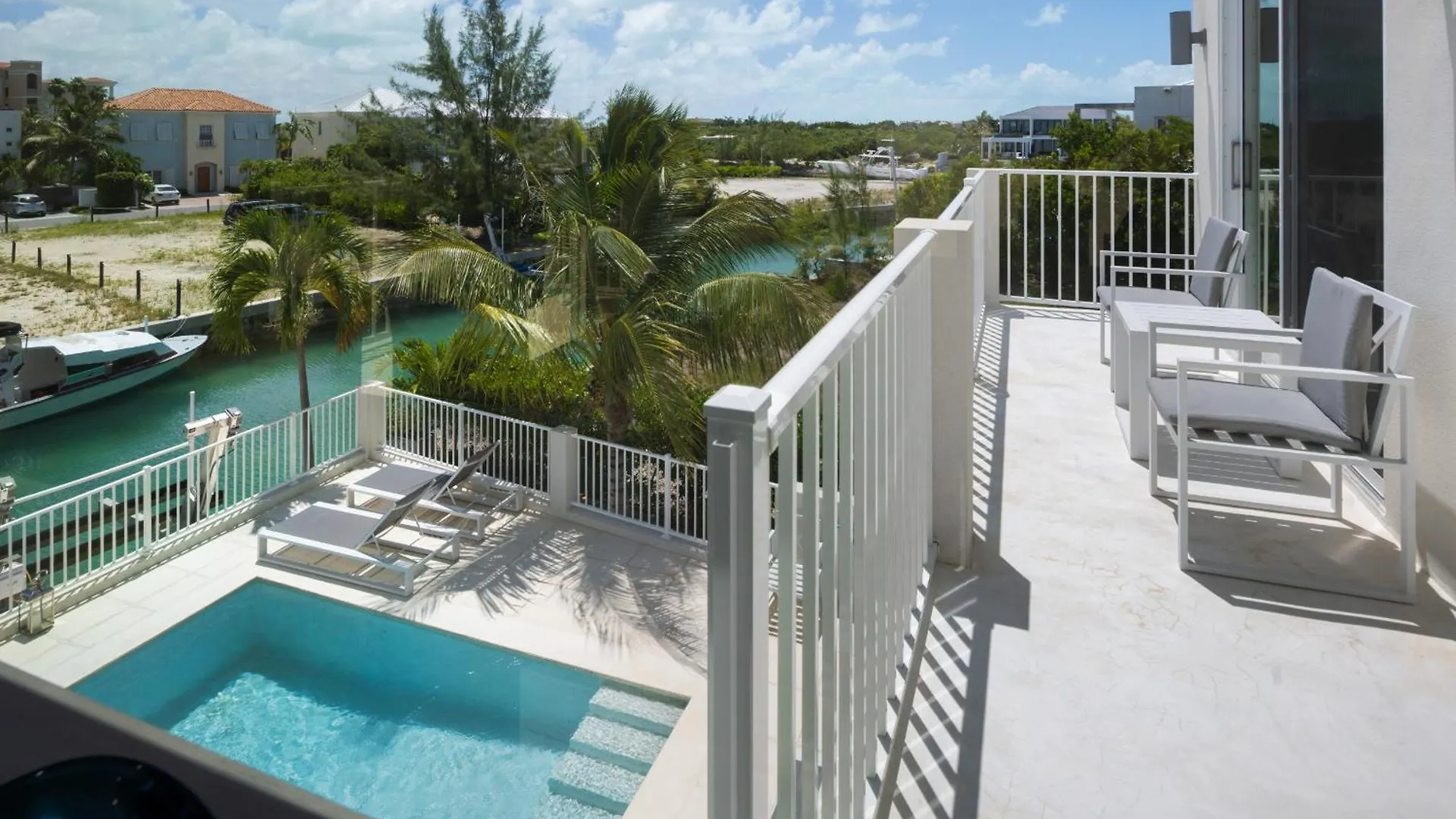Villa De Marco Long Bay